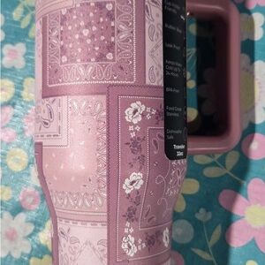 HydroJug Pink Floral Travel Mug